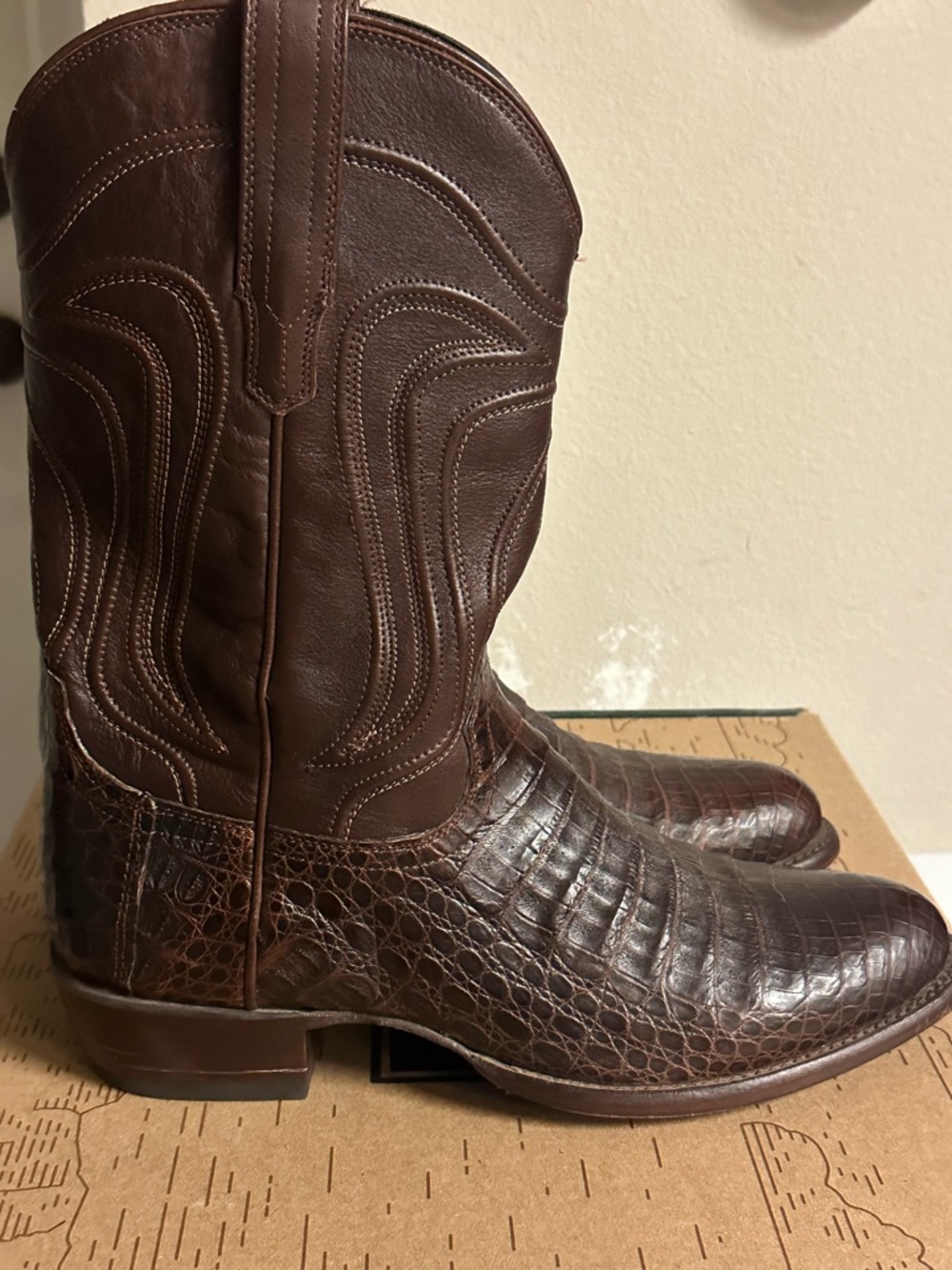 Tecovas The Dillon mahogany 10D
